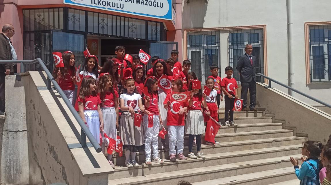 19 Mayıs Atatürk'ü anma gençlik ve Spor Töreni